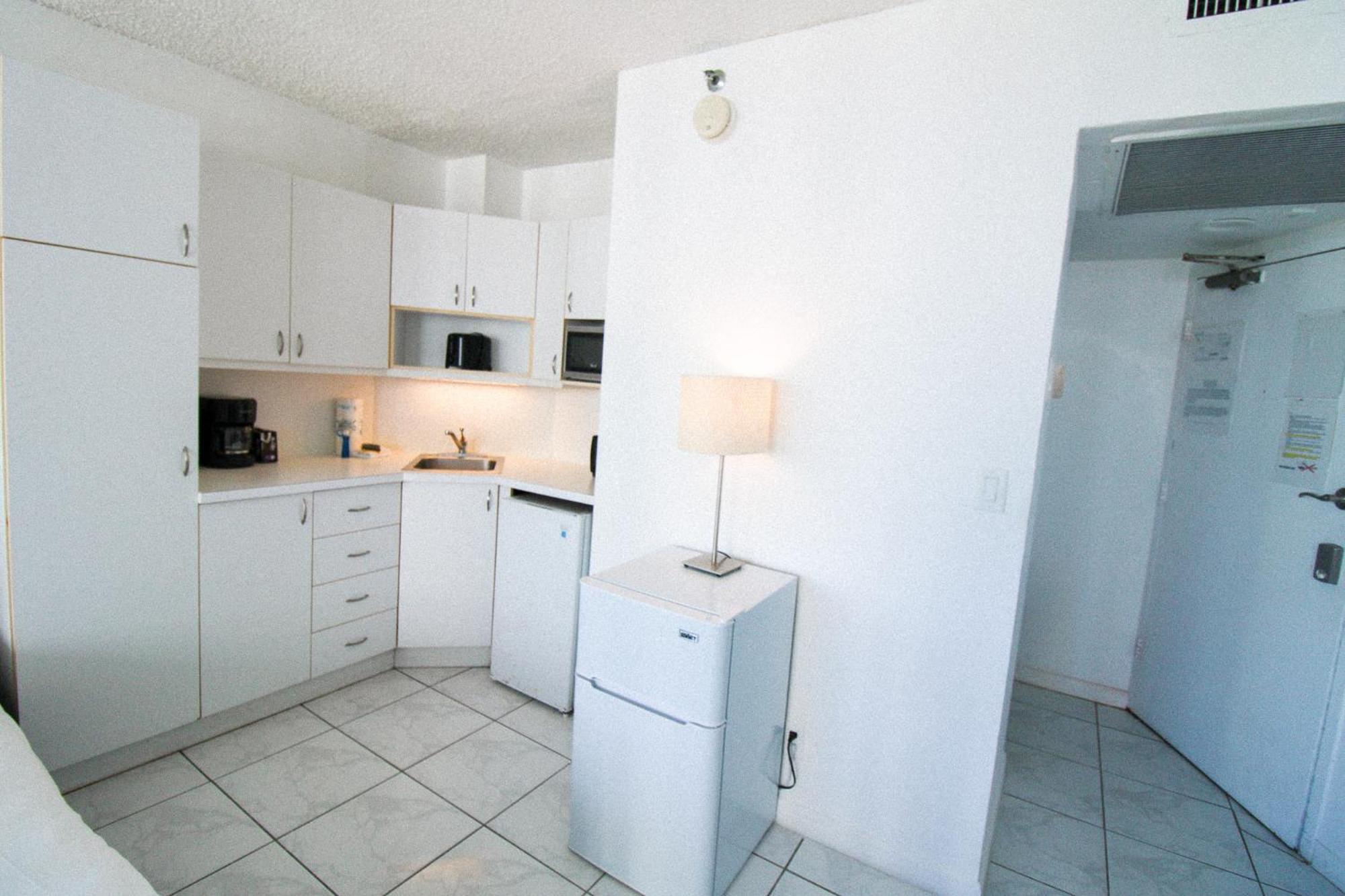 Castle 1118 Studio Bayview Direct Beach Access, Tennis, Pool, Restaurants, Free Parking Miami Beach Dış mekan fotoğraf